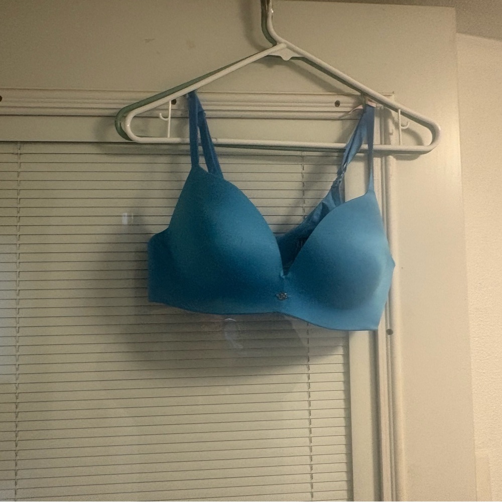 Victoria's Secret Vibrant Blue Bra